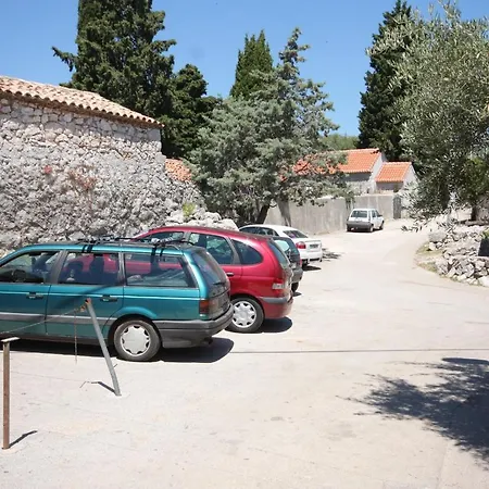 Διαμέρισμα With Wifi Beli, Cres - 8094 Beli