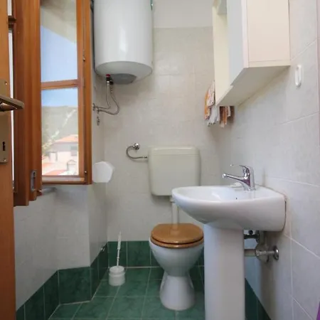 With Wifi Beli, Cres - 8094 بيلي