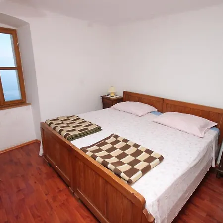 With Wifi Beli, Cres - 8094