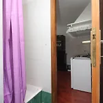With Wifi Beli, Cres - 8094 아파트 벨리